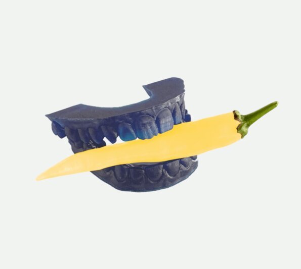 3D printing teeth form with a chili in it - RAHN EnergyCuring