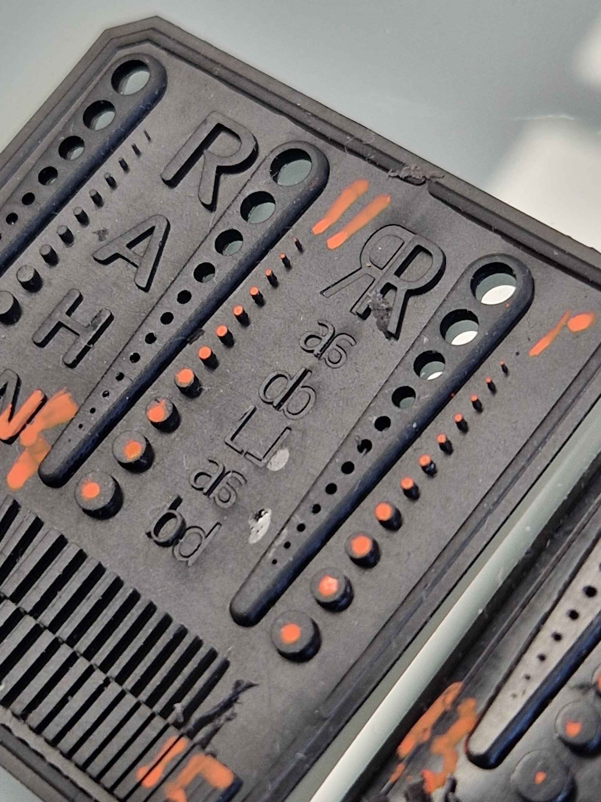 Calibration_11 pins - 13 holes.jpg